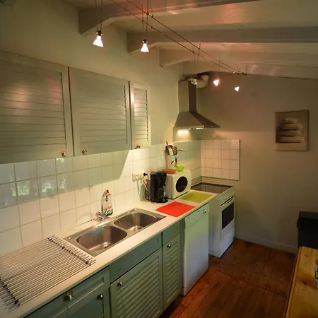 Modern With A View, Cleaning Included * Humain