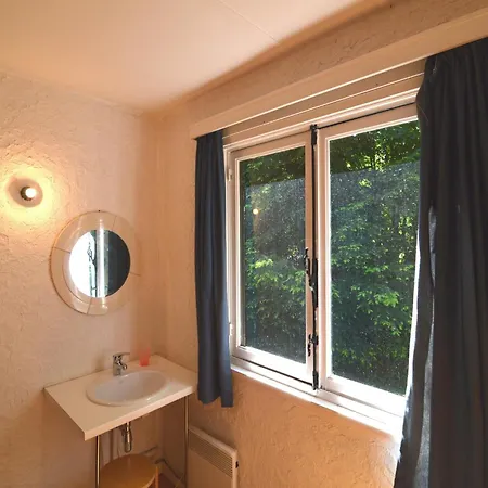 Modern With A View, Cleaning Included * Humain