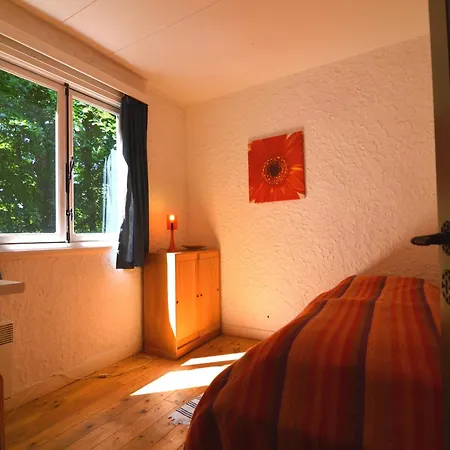 Modern With A View, Cleaning Included Humain